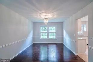 503 Hunt Way Ln, Herndon, VA 20170 - Photo 7