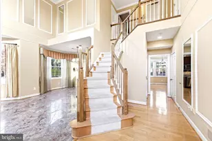 5804 Stone Creek Dr, Centreville, VA 20120 - Photo 9