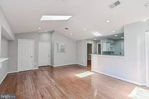 5601 Willoughby Newton Dr, Centreville, VA 20120 - Photo 15