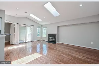 5601 Willoughby Newton Drive #36, Centreville, VA 20120 - Photo 11