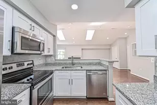 5601 Willoughby Newton Dr, Centreville, VA 20120 - Photo 19