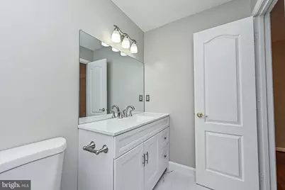 5601 Willoughby Newton Drive #36, Centreville, VA 20120 - Photo 31