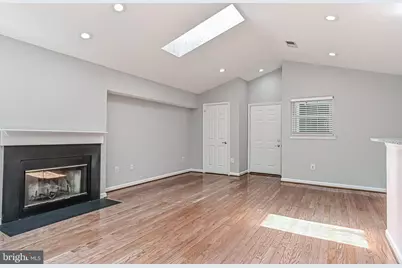 5601 Willoughby Newton Drive #36, Centreville, VA 20120 - Photo 13