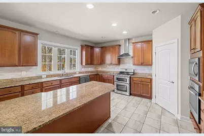 7934 Shreve Road, Falls Church, VA 22043 - Photo 25