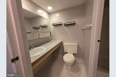 615 Center St, Herndon, VA 20170 - Photo 7