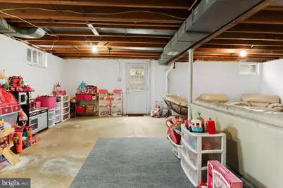 3821 King Arthur Road, Annandale, VA 22003 - Photo 35