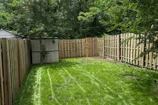 6302 Paddington Ln, Centreville, VA 20120 - Photo 27