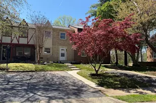 6302 Paddington Ln, Centreville, VA 20120 - Photo 33