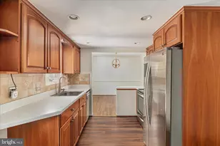 5815 Ottawa Rd, Centreville, VA 20120 - Photo 9