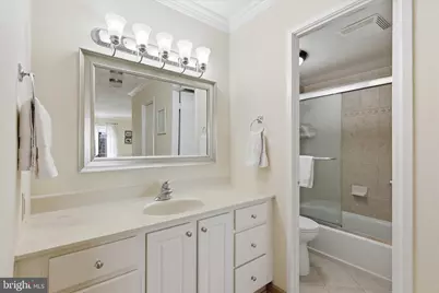 8360 Greensboro Drive #806, McLean, VA 22102 - Photo 13