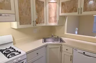 14449 Gringsby Ct, Centreville, VA 20120 - Photo 7