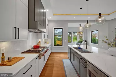 1100 Balls Hill Road, McLean, VA 22101 - Photo 19