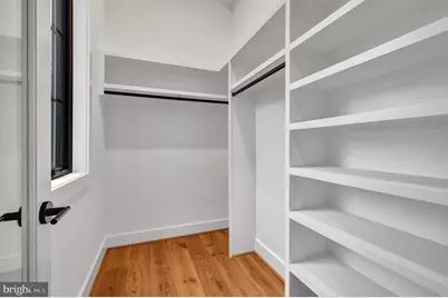 1100 Balls Hill Road, McLean, VA 22101 - Photo 33