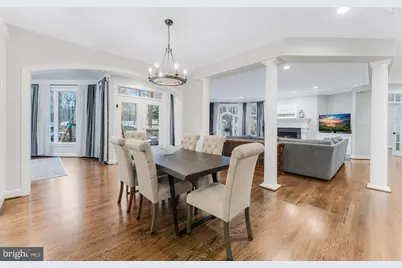 7814 Crownhurst Court, McLean, VA 22102 - Photo 17