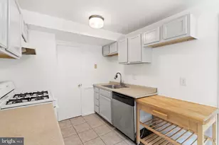 4429 Longworthe Square, Alexandria, VA 22309 - Photo 9