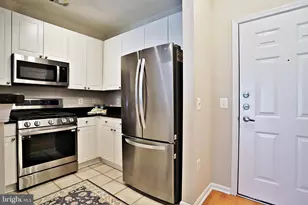 2765 Centerboro Dr, Vienna, VA 22181 - Photo 5