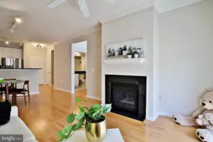 2765 Centerboro Dr, Vienna, VA 22181 - Photo 11