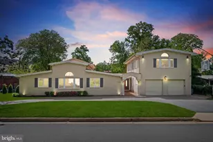 7113 Carol Ln, Falls Church, VA 22042 - Photo 3