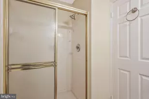 6610 Cypress Point Rd, Alexandria, VA 22312 - Photo 13