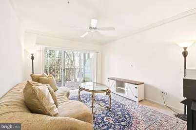 8856 Ashgrove House Lane #102, Vienna, VA 22182 - Photo 15