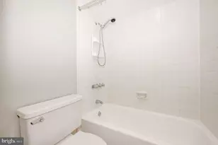 6800 Fleetwood Rd, McLean, VA 22101 - Photo 21