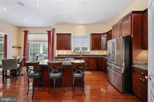 14541 Old Mill Rd, Centreville, VA 20121 - Photo 39