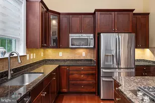 14541 Old Mill Rd, Centreville, VA 20121 - Photo 37