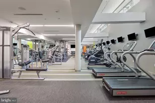 8360 Greensboro Dr, McLean, VA 22102 - Photo 11