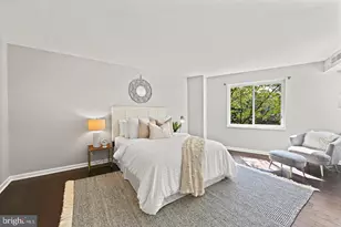 8350 Greensboro Dr, McLean, VA 22102 - Photo 17