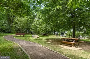 8350 Greensboro Dr, McLean, VA 22102 - Photo 41