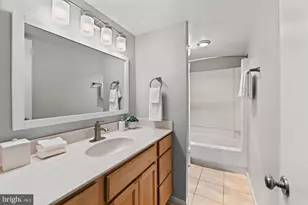 8350 Greensboro Dr, McLean, VA 22102 - Photo 23