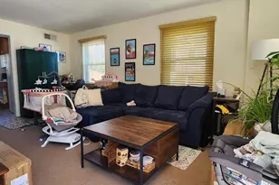 5828 Biscayne Dr, Alexandria, VA 22303 - Photo 3