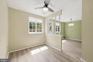 5574 Caithness Ct, Fairfax, VA 22032 - Photo 13