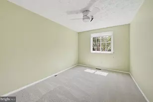 5574 Caithness Ct, Fairfax, VA 22032 - Photo 21