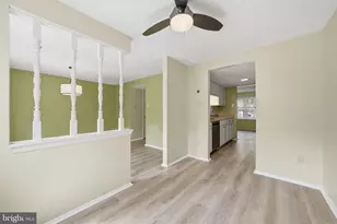 5574 Caithness Ct, Fairfax, VA 22032 - Photo 13