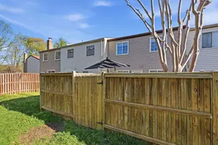 5574 Caithness Ct, Fairfax, VA 22032 - Photo 35