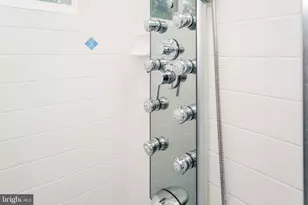 8901 Beauchamp Dr, Alexandria, VA 22309 - Photo 15