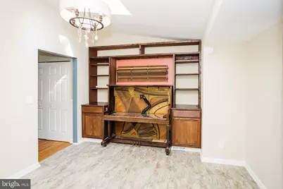 8901 Beauchamp Drive, Alexandria, VA 22309 - Photo 11