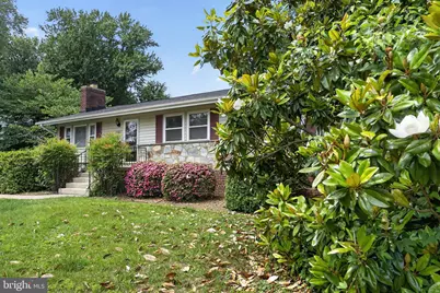 1452 Dewberry Court, McLean, VA 22101 - Photo 3