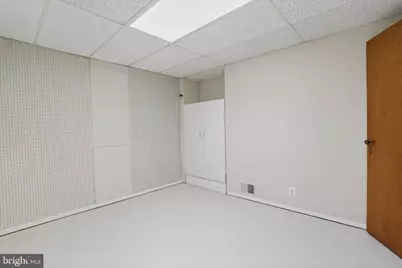 1452 Dewberry Court, McLean, VA 22101 - Photo 31