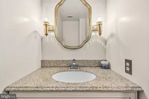 8931 Park Forest Dr, Springfield, VA 22152 - Photo 7