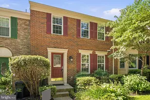 8931 Park Forest Dr, Springfield, VA 22152 - Photo 3