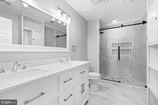 6392 8th Cir, Alexandria, VA 22312 - Photo 29