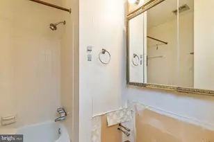 4560 Bogart Ct, Annandale, VA 22003 - Photo 21