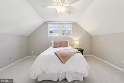 10305 Mountington Court, Vienna, VA 22182 - Photo 33