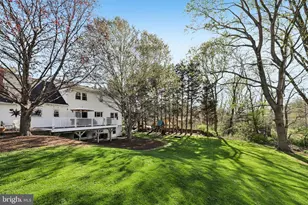 10305 Mountington Ct, Vienna, VA 22182 - Photo 53