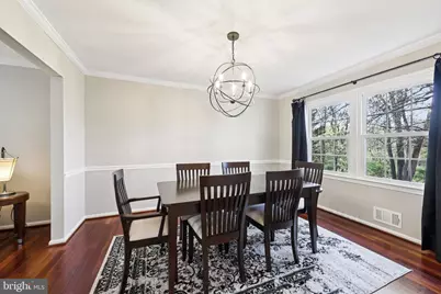 10305 Mountington Court, Vienna, VA 22182 - Photo 15