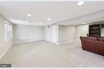 10305 Mountington Court, Vienna, VA 22182 - Photo 47