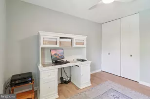 1707 Galloway Dr, Vienna, VA 22182 - Photo 49