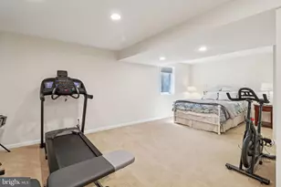 1707 Galloway Dr, Vienna, VA 22182 - Photo 51